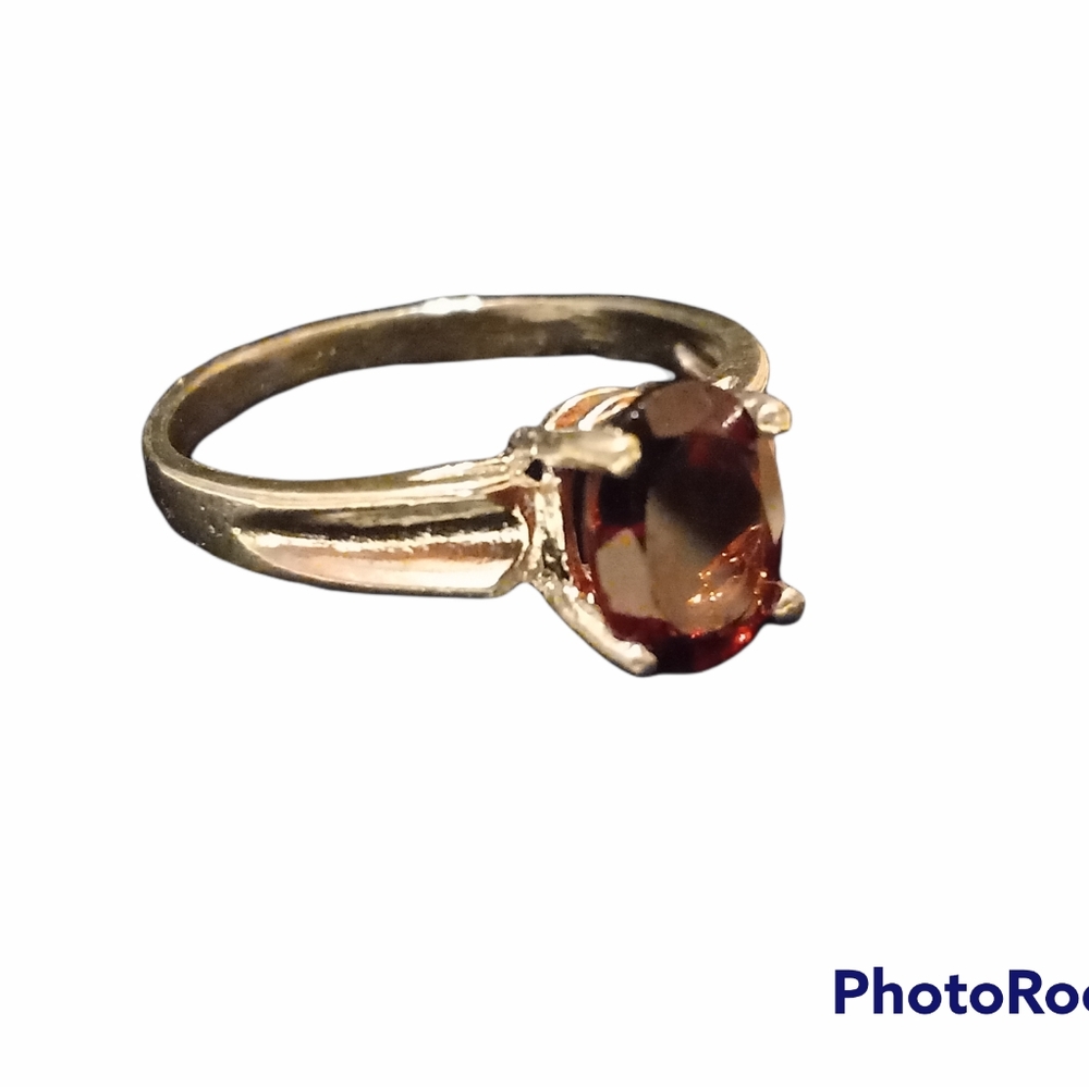 Sterling Silver MOZAMBIQUE Garnet Ring